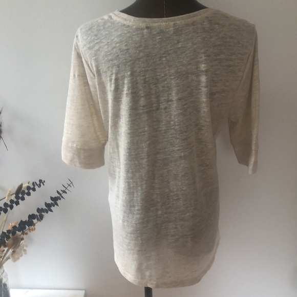 Banana Republic 100%Linen Tee - Picture 5 of 7